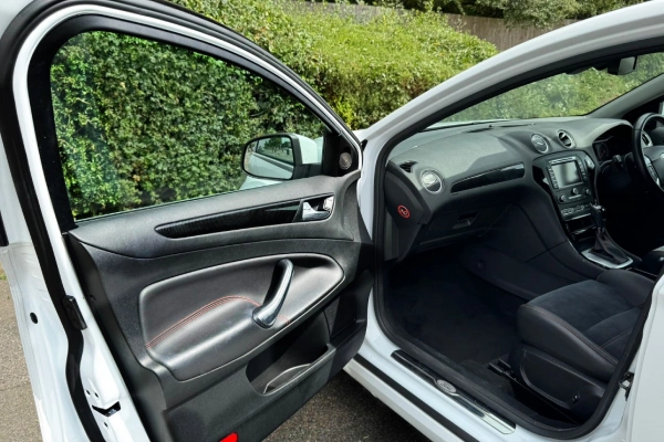 Ford Mondeo 7