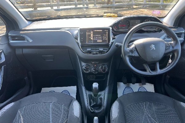 Peugeot 20877 (1)