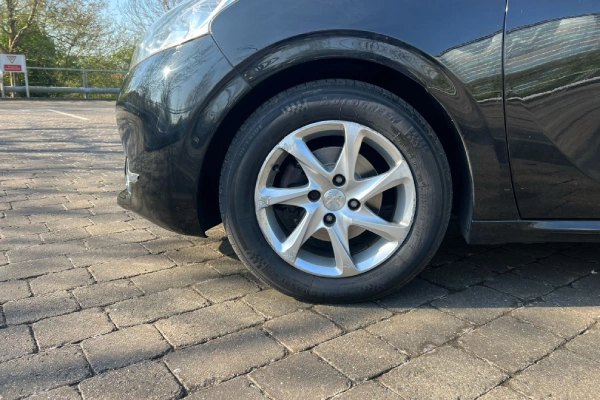 Peugeot 20877